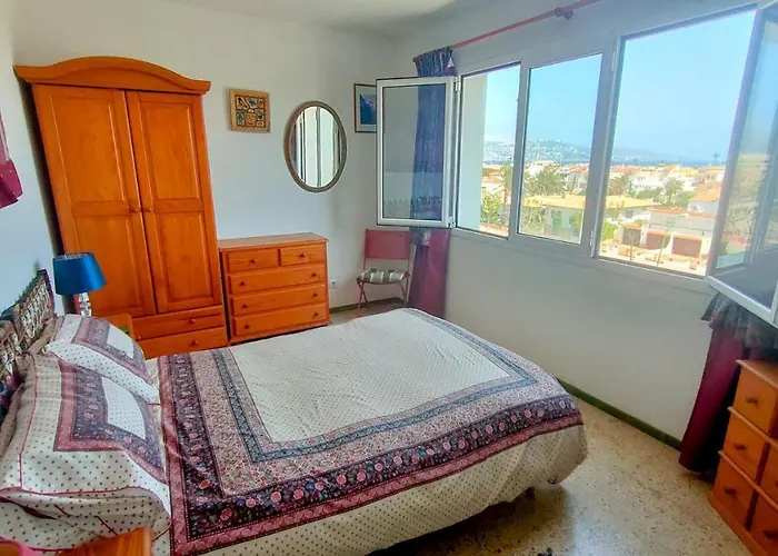Summer Breeze Apartment